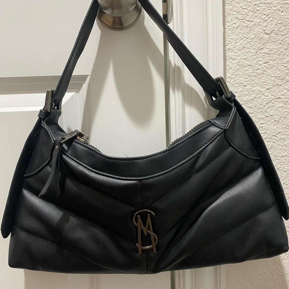 Steve Madden Bgal Shoulder Handbag Quilted BLACK - Picture 4 of 5